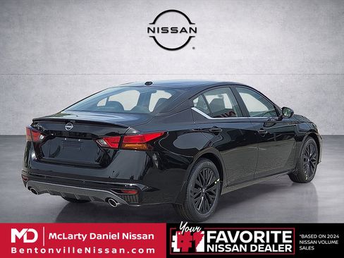New 2026 Nissan Altima 2.5 SV FWD image 5