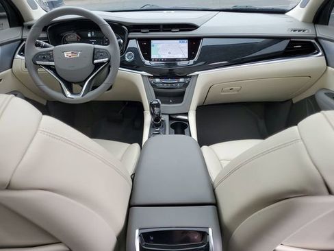 Certified 2024 Cadillac XT6 Premium Luxury w/ LPO, Floor Liner Package image 21
