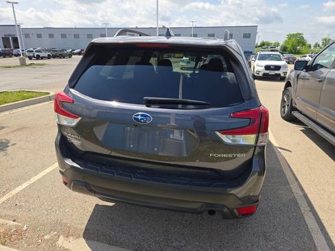 Used 2020 Subaru Forester Premium w/ Popular Package #1 AWD/4WD image 4