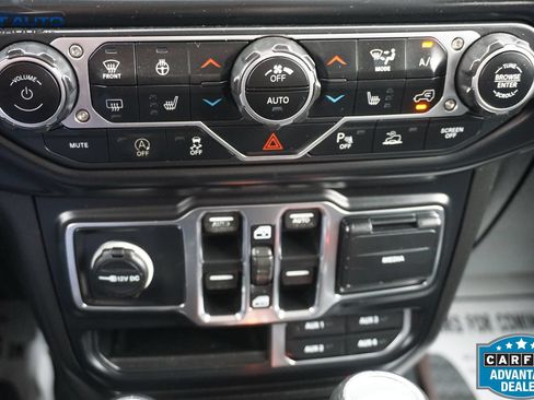 Used 2020 Jeep Gladiator Overland AWD/4WD image 31