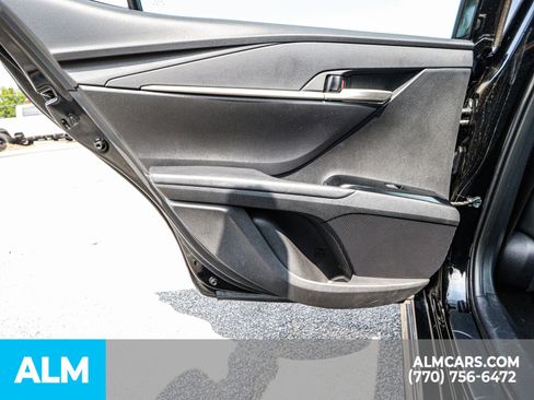 Used 2025 Toyota Camry SE image 56