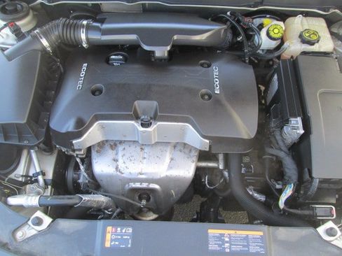Used 2015 Chevrolet Malibu LT FWD image 19