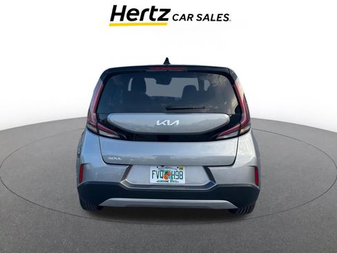 Used 2025 Kia Soul LX w/ LX Technology Package image 5