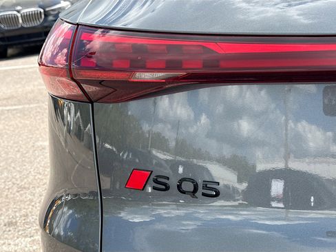 New 2025 Audi SQ5 Premium Plus image 10
