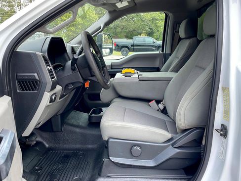 Used 2017 Ford F350 XL w/ XL Value Package image 21