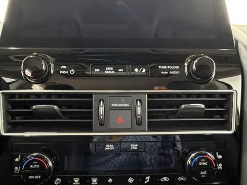 Used 2024 Nissan Armada Platinum w/ Captain's Chairs Package AWD/4WD image 39