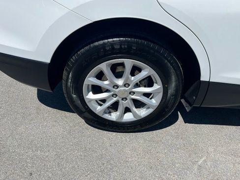 Used 2018 Chevrolet Equinox LS FWD image 10