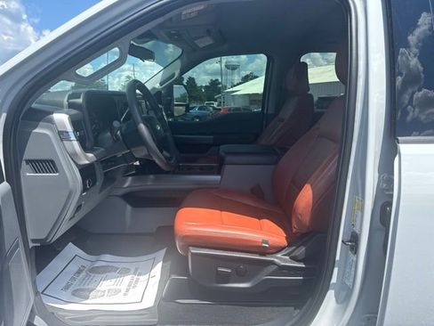 Used 2026 Ford F250 XLT w/ Tremor Off-Road Package AWD/4WD image 11