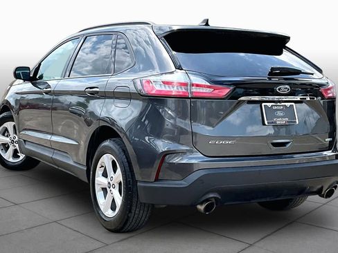 Used 2020 Ford Edge SE FWD image 12