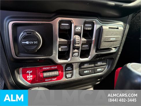 Used 2022 Jeep Gladiator Rubicon w/ LED Lighting Group AWD/4WD image 22