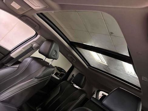 Used 2022 Acura MDX SH-AWD image 14