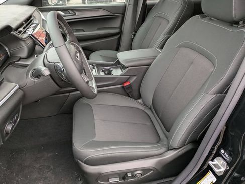 New 2026 Jeep Grand Cherokee Laredo X AWD/4WD image 14
