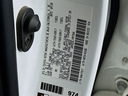 Used 2021 Toyota Tacoma TRD Sport w/ Technology Package RWD image 12