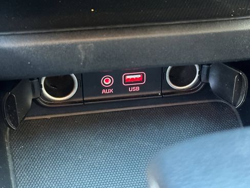 Used 2021 Kia Forte LXS FWD image 30