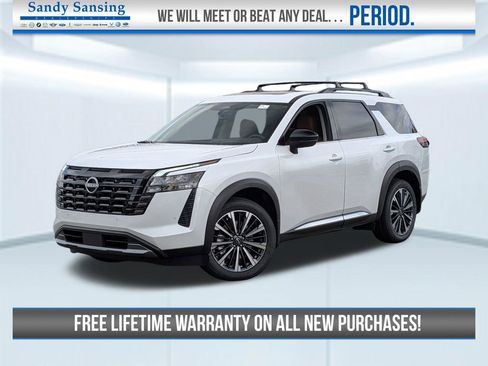 New 2026 Nissan Pathfinder Platinum w/ Cargo Package AWD/4WD image 1