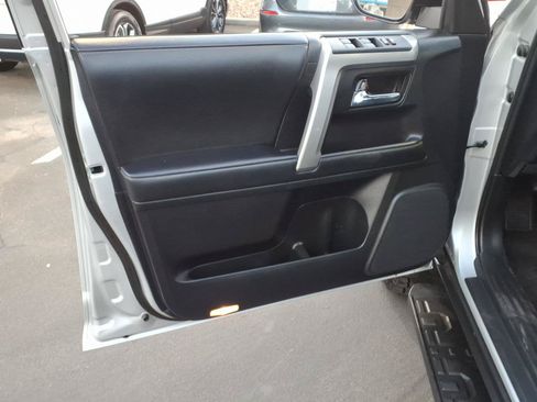 Certified 2023 Toyota 4Runner SR5 AWD/4WD image 13