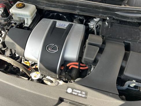 Used 2022 Lexus RX 450h AWD w/ Premium Package image 53