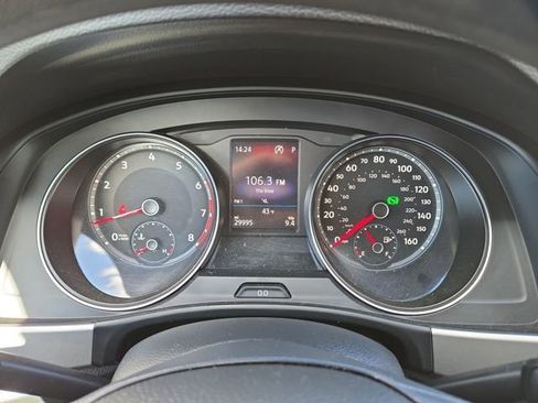 Used 2019 Volkswagen Atlas S w/ Towing Package image 16