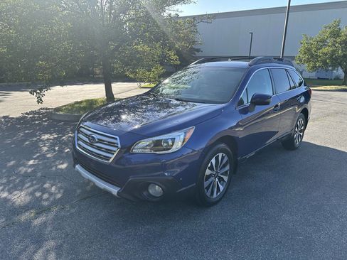 Used 2015 Subaru Outback 2.5i Limited image 2
