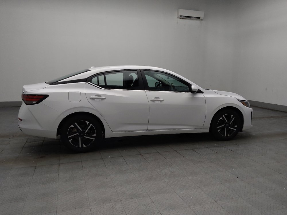Used 2024 Nissan Sentra SV FWD image 10