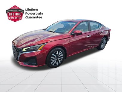 Certified 2023 Nissan Altima 2.5 SV w/ SV Premium Package