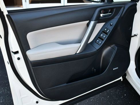 Used 2016 Subaru Forester 2.5i Limited image 34