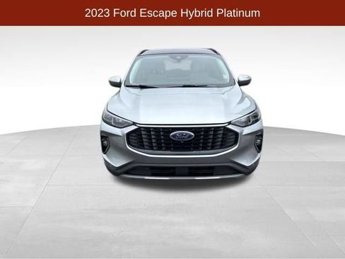 Used 2023 Ford Escape Platinum image 2