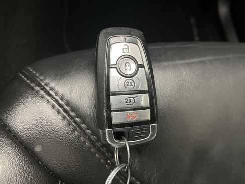 Certified 2023 Ford Explorer Platinum w/ Equipment Group 601A image 31