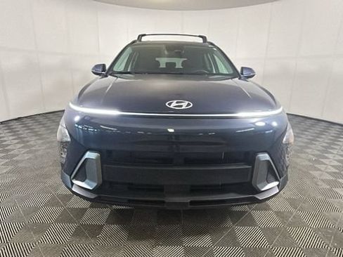 Used 2025 Hyundai Kona SEL AWD/4WD image 7