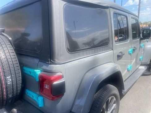 Used 2021 Jeep Wrangler Unlimited Sahara AWD/4WD image 10