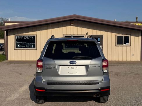 Used 2018 Subaru Forester 2.5i Premium AWD/4WD image 7