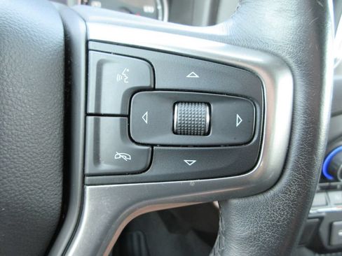 Used 2019 Chevrolet Silverado 1500 LT w/ All-Star Edition AWD/4WD image 27