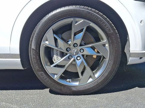 Used 2025 Genesis Electrified GV70 Advanced image 27