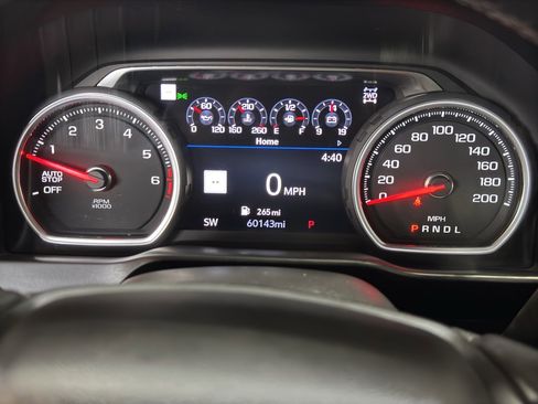 Used 2019 Chevrolet Silverado 1500 High Country w/ Technology Package AWD/4WD image 29