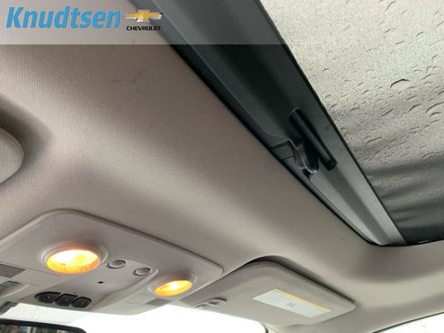 Used 2012 GMC Acadia Denali image 24