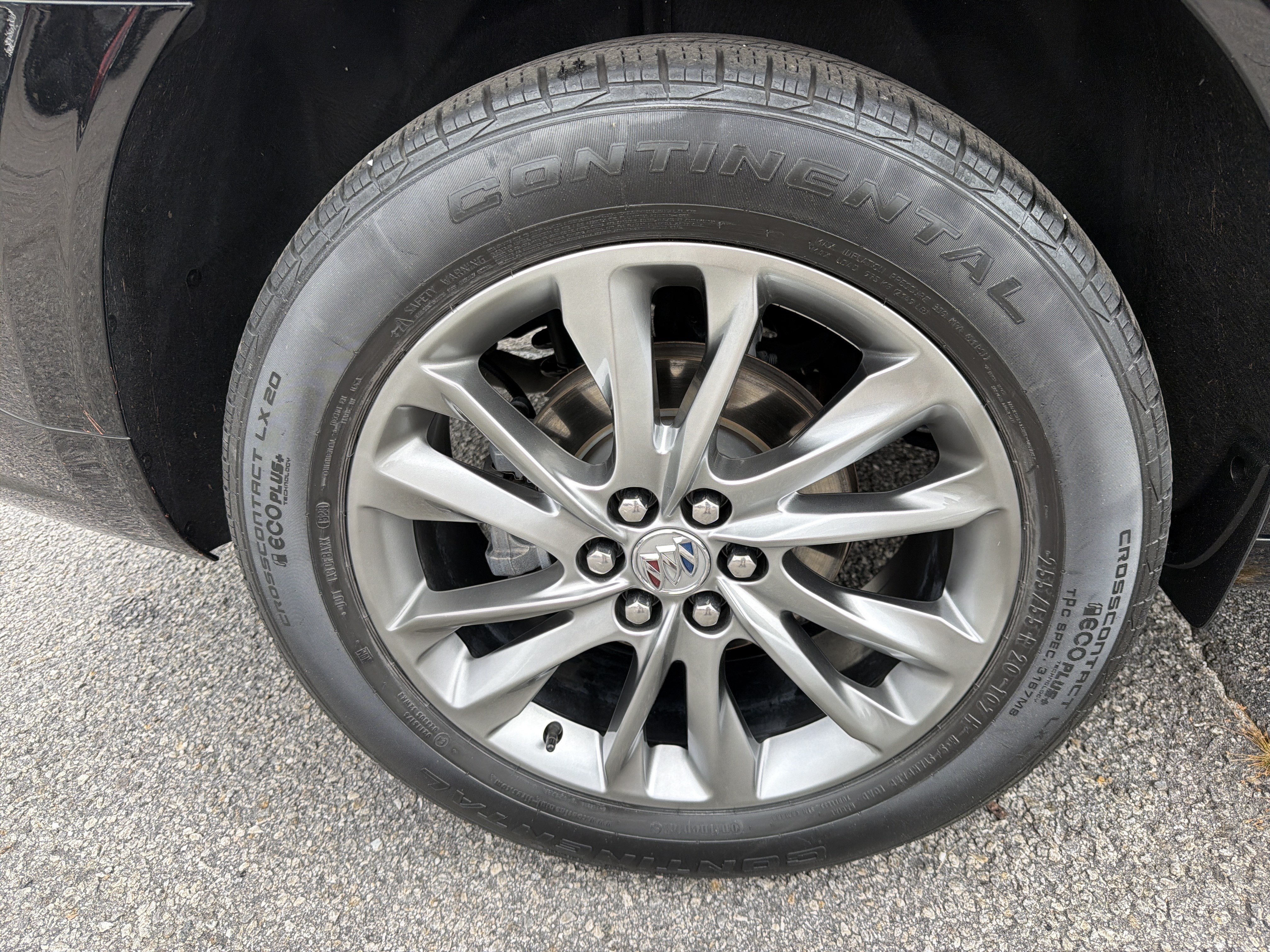 Used 2023 Buick Enclave Avenir FWD image 18