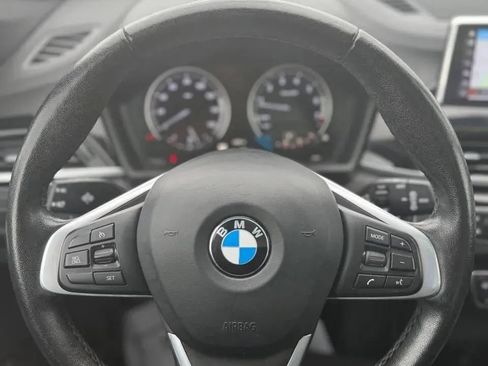 Used 2021 BMW X1 xDrive28i w/ Convenience Package AWD/4WD image 9