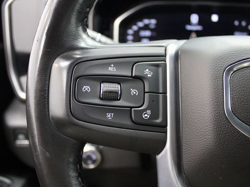 Used 2022 GMC Sierra 1500 SLE image 34