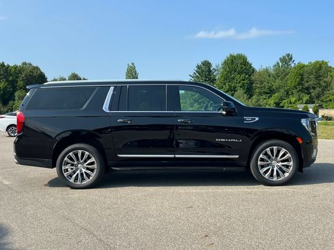 Certified 2021 GMC Yukon XL Denali AWD/4WD image 56