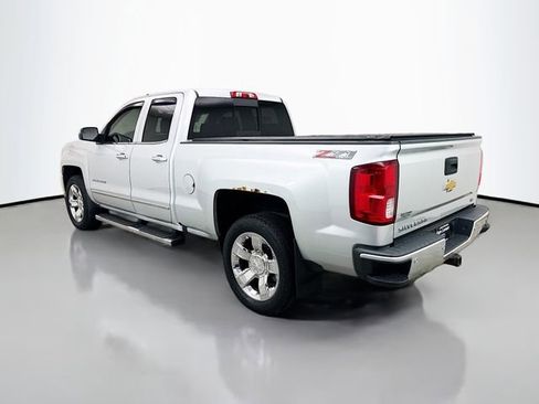 Used 2017 Chevrolet Silverado 1500 LTZ Z71 w/ LTZ Plus Package image 5