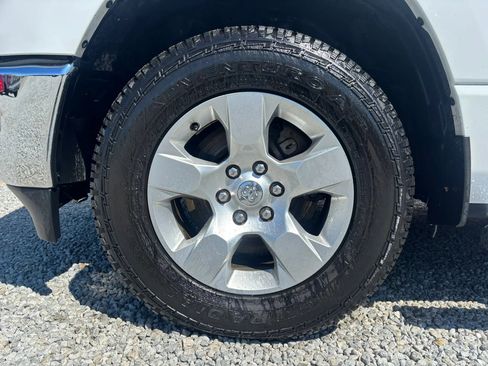 Used 2019 RAM 1500 Big Horn image 12