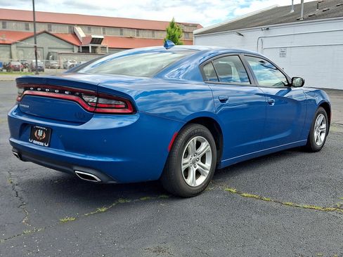 Used 2023 Dodge Charger SXT RWD image 24