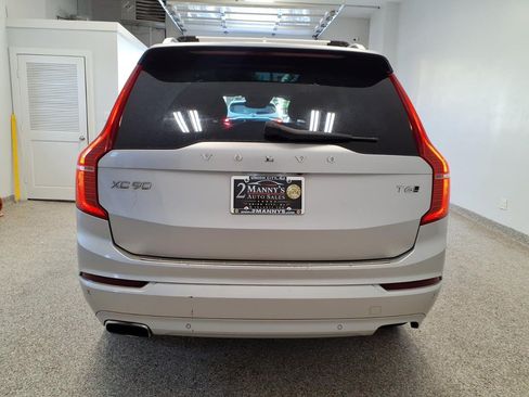 Used 2016 Volvo XC90 T6 Momentum w/ Momentum Plus Package AWD/4WD image 5
