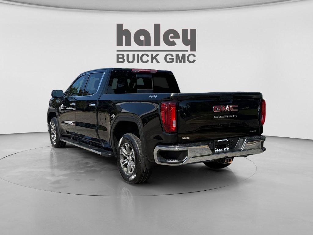 Used 2023 GMC Sierra 1500 SLT w/ SLT Convenience Package AWD/4WD image 3