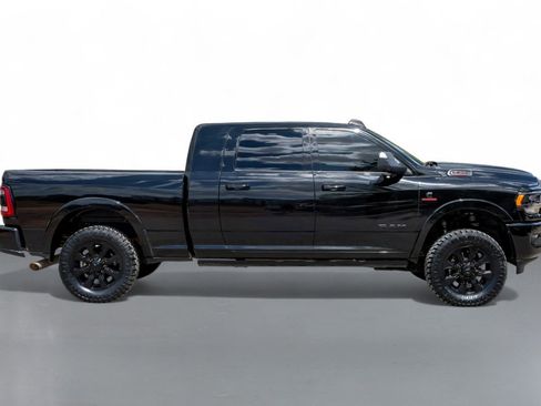 Used 2022 RAM 3500 Limited image 6