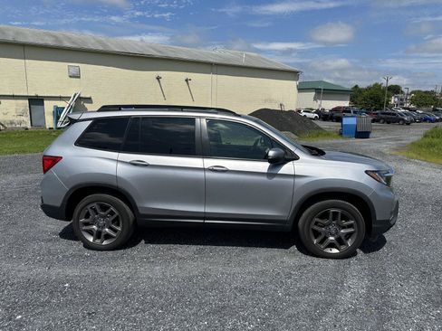 Used 2023 Honda Passport EX-L image 9