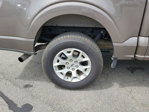 Used 2023 Ford F150 XLT image 7