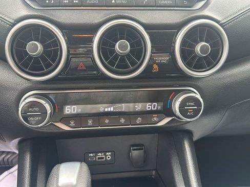 Used 2021 Nissan Sentra SV FWD image 19
