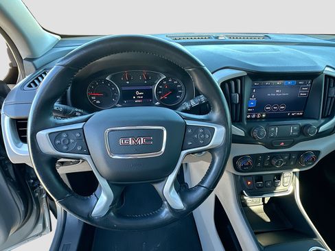 Used 2020 GMC Terrain SLT w/ Preferred Package image 11