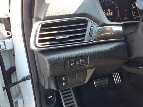 Used 2021 Honda Accord Sport image 19